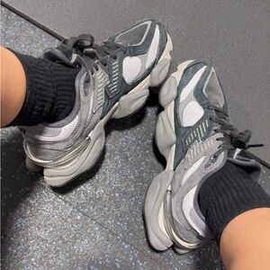 New balance 9060 size 6